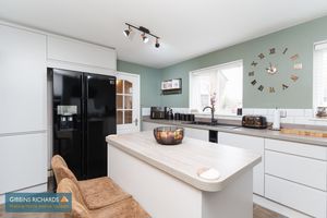Kitchen- click for photo gallery
